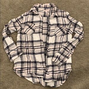Women’s shirt, possibly kids